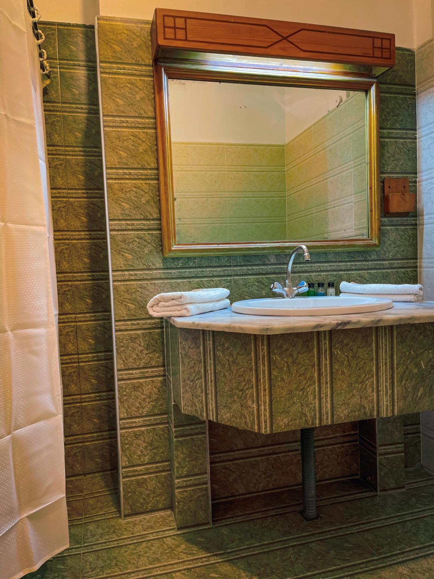 Rock City Resort Saidu Sharif Bagian luar foto