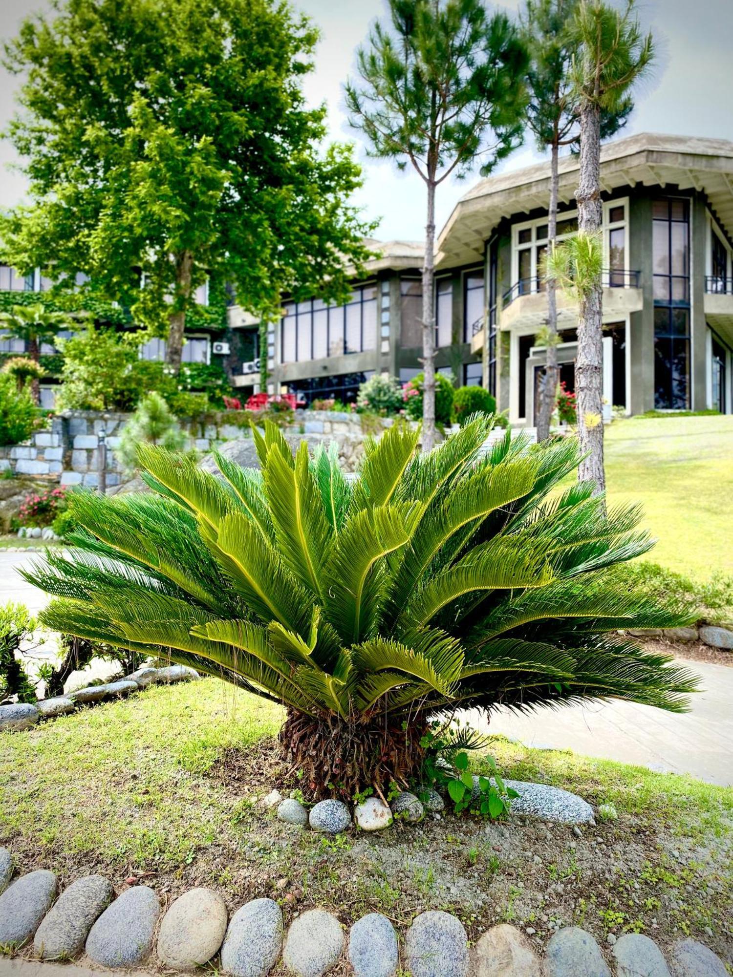 Rock City Resort Saidu Sharif Bagian luar foto